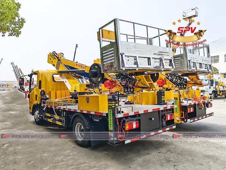Telescopic Boom Lift Truck ISUZU - 2- LB Telescopic Boom Lift Truck ISUZU - 2- LB